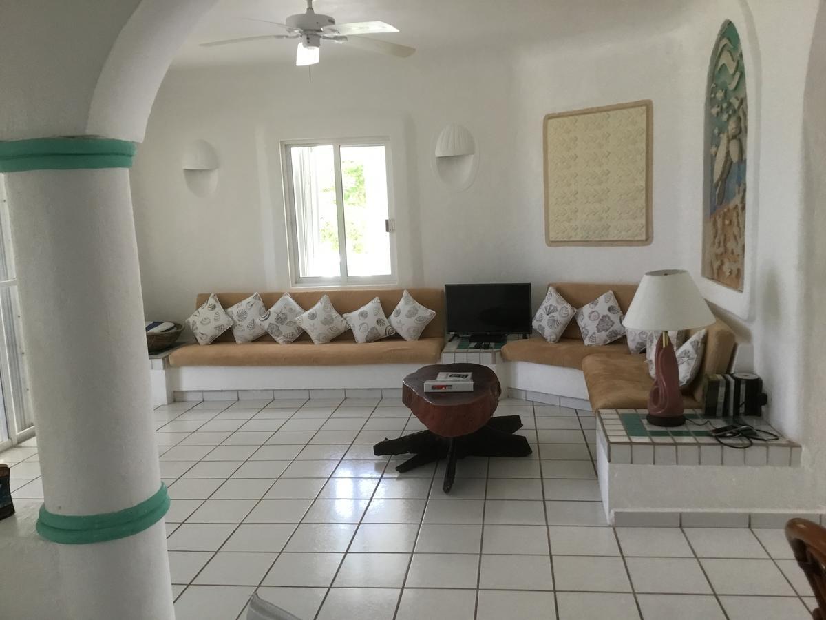 אקומל Villas Flamingo מראה חיצוני תמונה